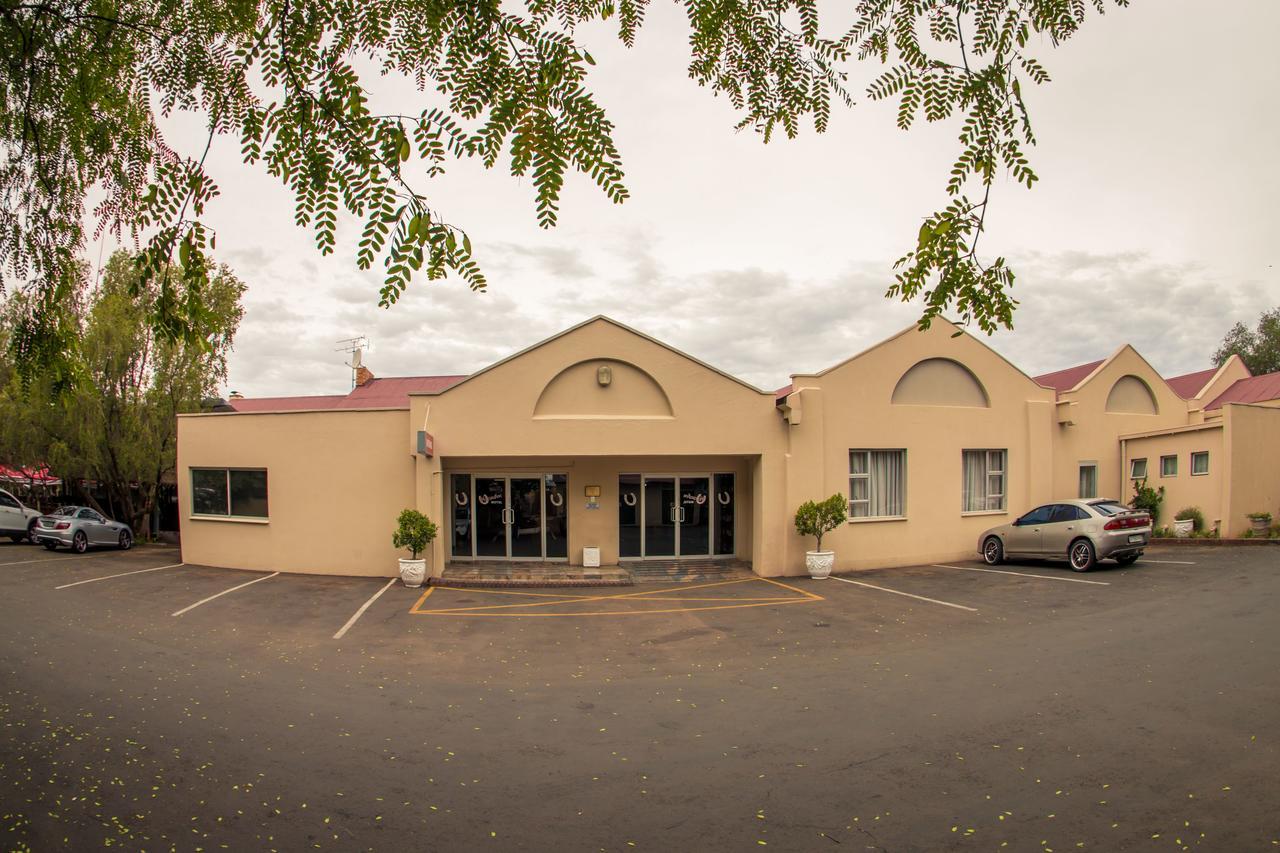 Horseshoe Inn And Conference Center Кимберли Экстерьер фото